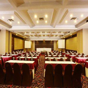 Grand Cakra 4*
